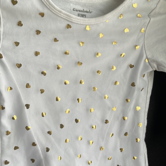 White Gold Heart mid-arm Sleeve Shirt - Picture 3 of 10